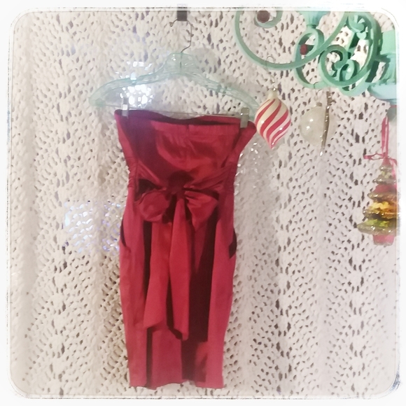 Strapless Red Party Dress - Picture 2 of 3